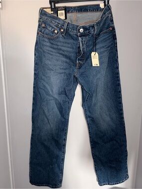 Levi's women’s 501 90s 

Size 29x30